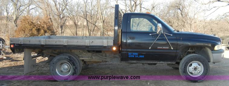 image for item A3476 1999 Dodge Ram 3500 pickup truck