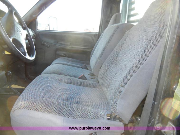 image for item A3476 1999 Dodge Ram 3500 pickup truck