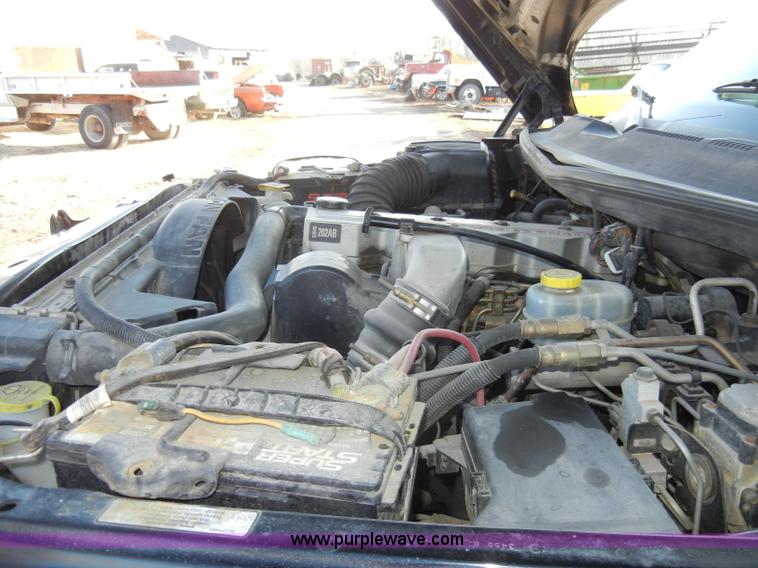 image for item A3476 1999 Dodge Ram 3500 pickup truck
