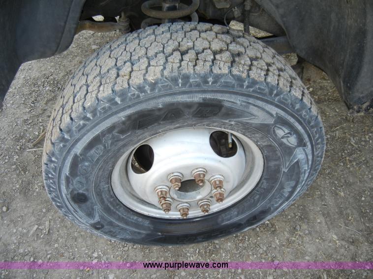 image for item A3476 1999 Dodge Ram 3500 pickup truck