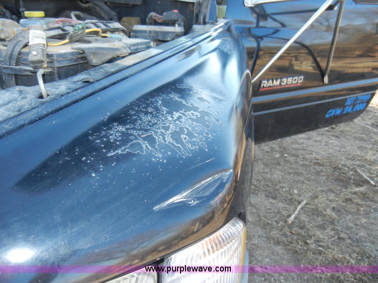 image for item A3476 1999 Dodge Ram 3500 pickup truck