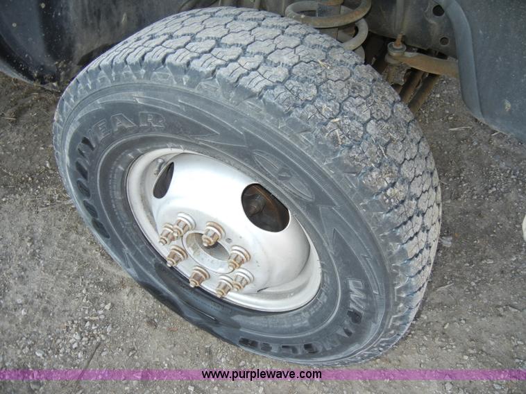 image for item A3476 1999 Dodge Ram 3500 pickup truck