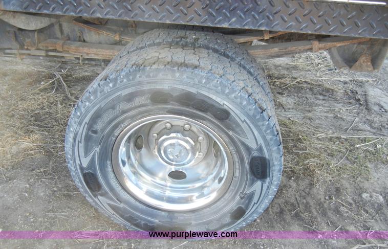 image for item A3476 1999 Dodge Ram 3500 pickup truck
