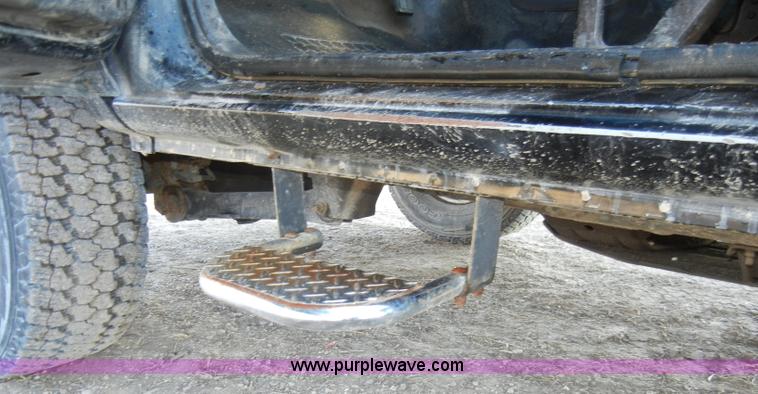 image for item A3476 1999 Dodge Ram 3500 pickup truck