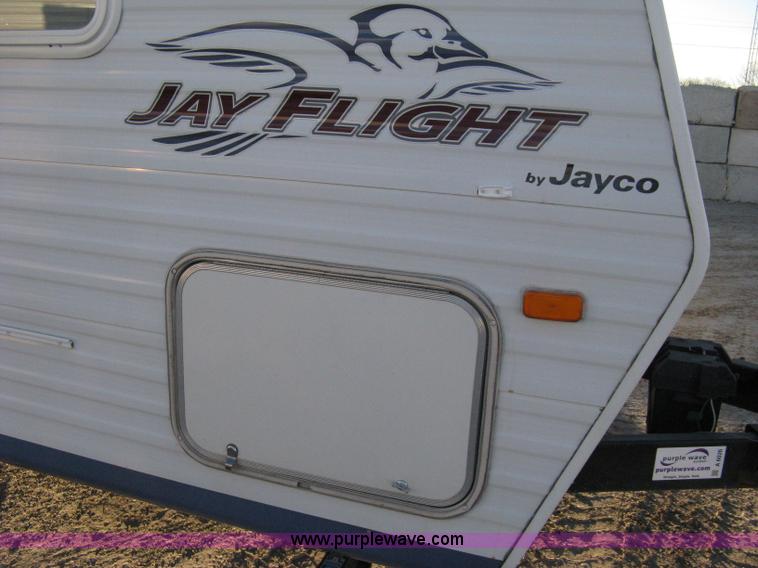 image for item A6026 2005 Jayco Jay Flight 27BH camper