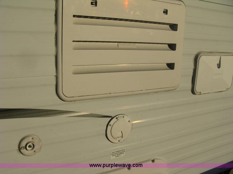 image for item A6026 2005 Jayco Jay Flight 27BH camper