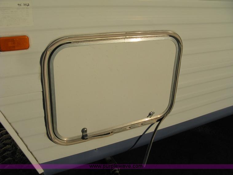 image for item A6026 2005 Jayco Jay Flight 27BH camper