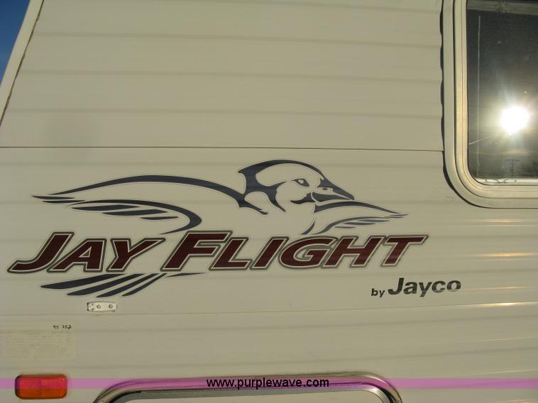 image for item A6026 2005 Jayco Jay Flight 27BH camper