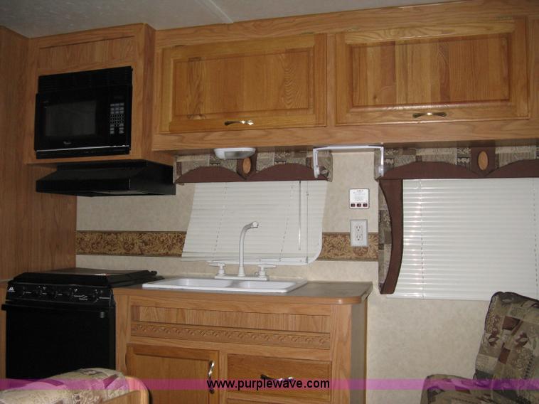 image for item A6026 2005 Jayco Jay Flight 27BH camper