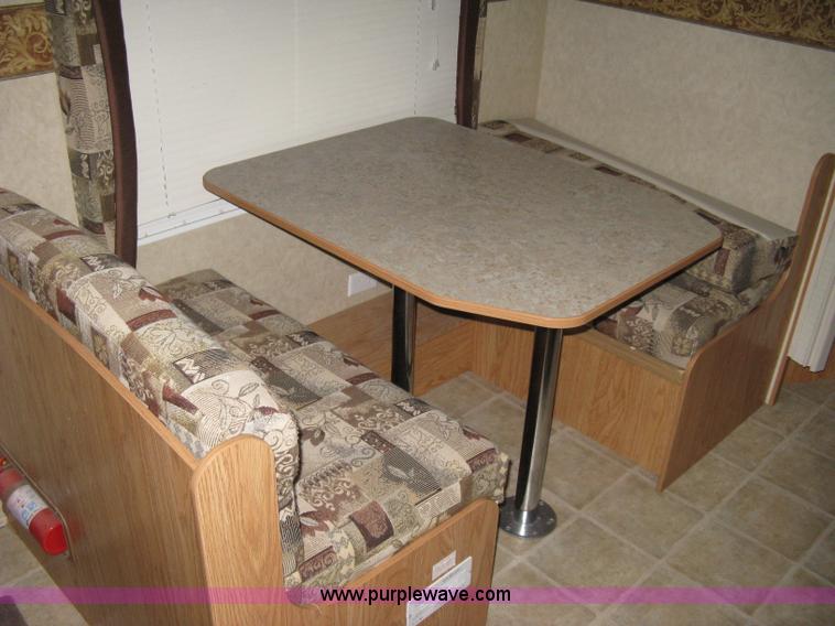 image for item A6026 2005 Jayco Jay Flight 27BH camper