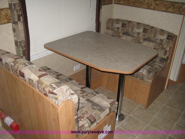 image for item A6026 2005 Jayco Jay Flight 27BH camper