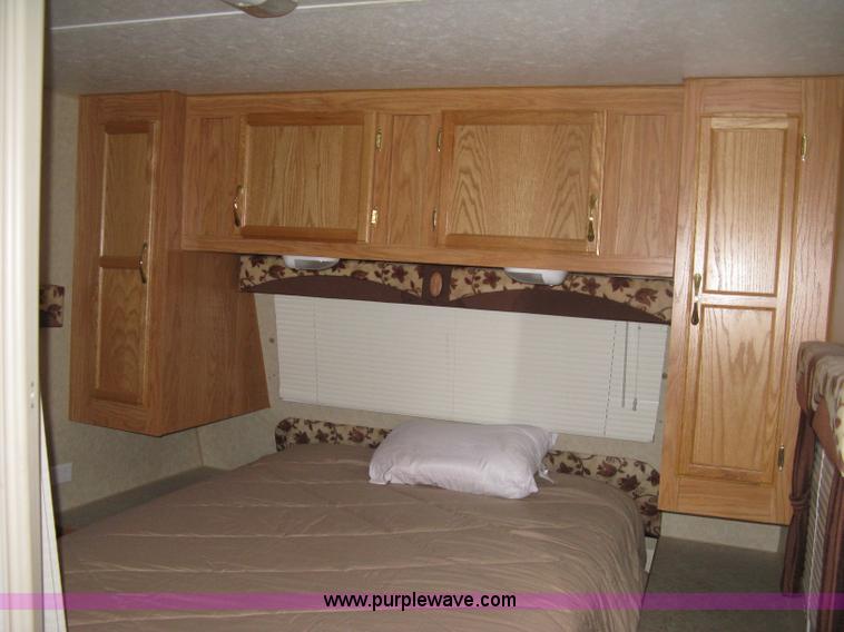 image for item A6026 2005 Jayco Jay Flight 27BH camper