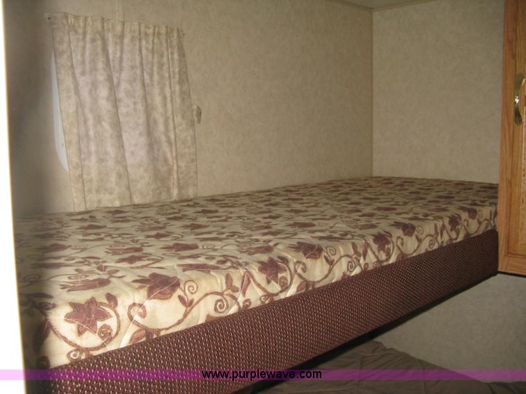 image for item A6026 2005 Jayco Jay Flight 27BH camper