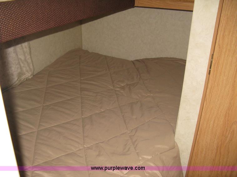 image for item A6026 2005 Jayco Jay Flight 27BH camper