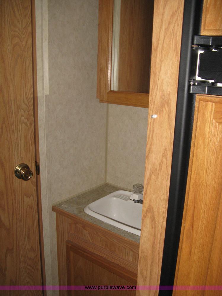 image for item A6026 2005 Jayco Jay Flight 27BH camper