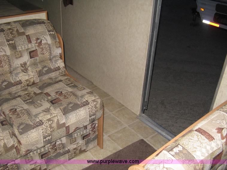 image for item A6026 2005 Jayco Jay Flight 27BH camper