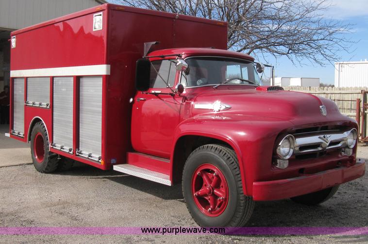 image for item A6052 1956 Ford F800 Big Job firetruck