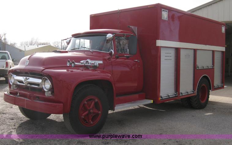 image for item A6052 1956 Ford F800 Big Job firetruck