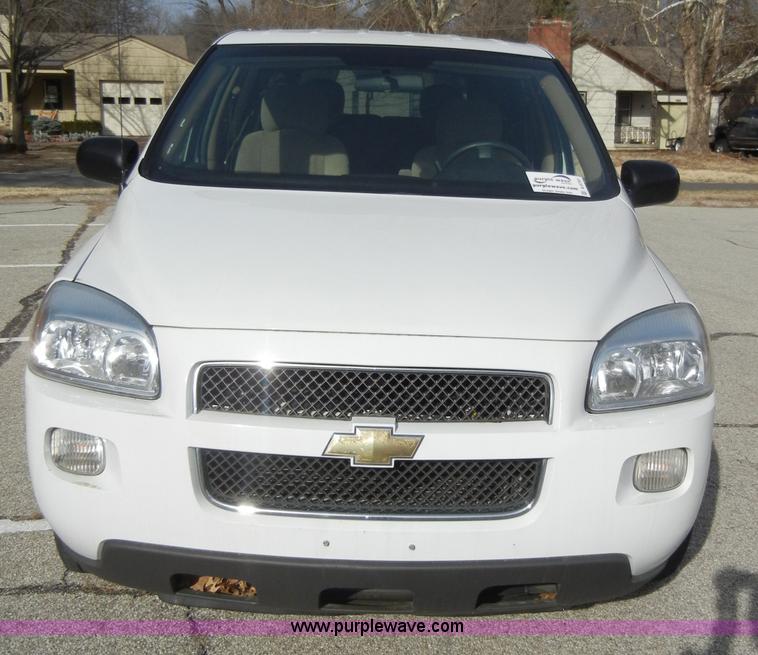 image for item A6701 2008 Chevrolet Uplander LS van