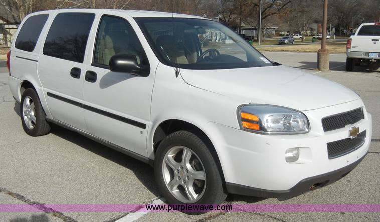 image for item A6701 2008 Chevrolet Uplander LS van