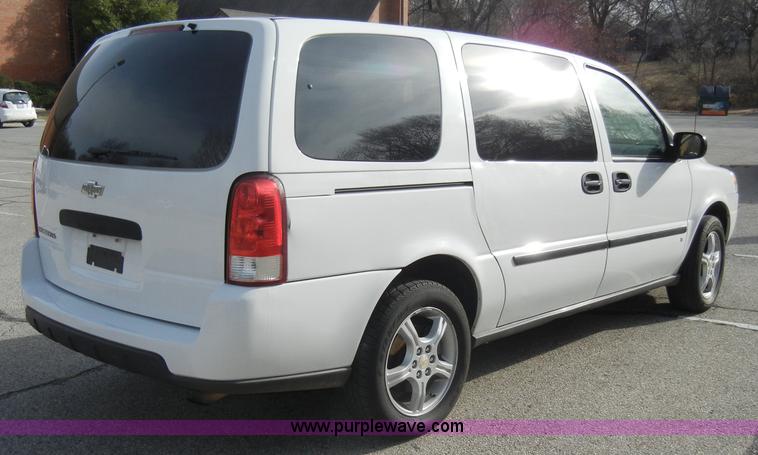 image for item A6701 2008 Chevrolet Uplander LS van