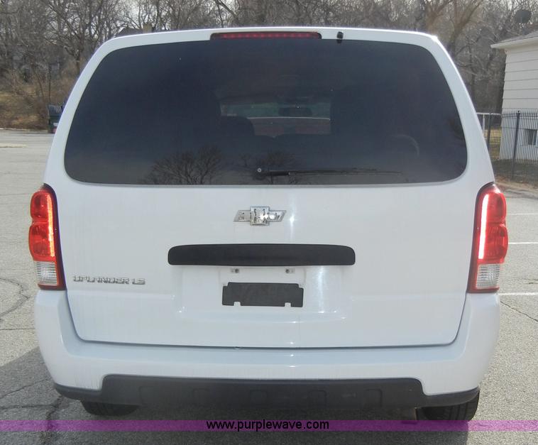 image for item A6701 2008 Chevrolet Uplander LS van