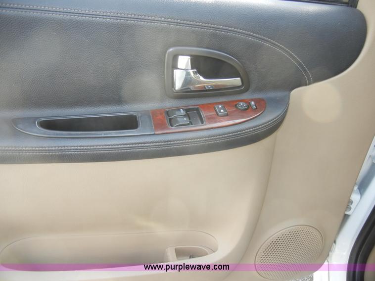 image for item A6701 2008 Chevrolet Uplander LS van