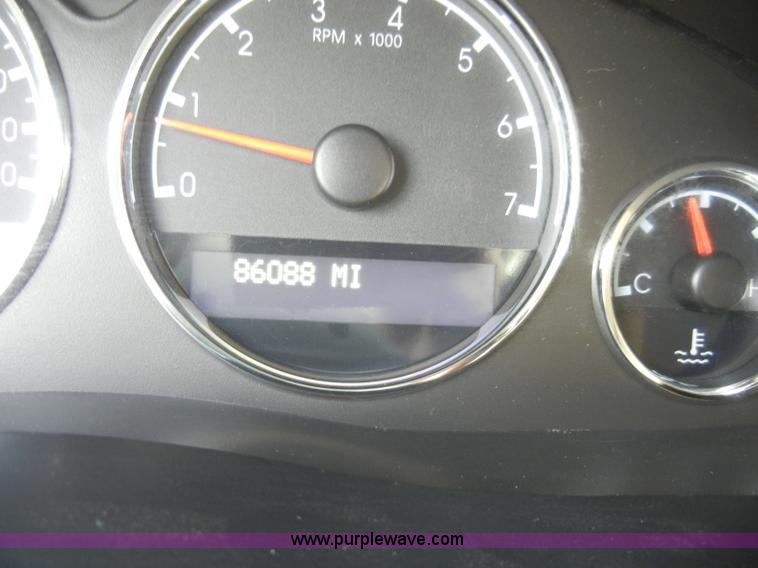 image for item A6701 2008 Chevrolet Uplander LS van