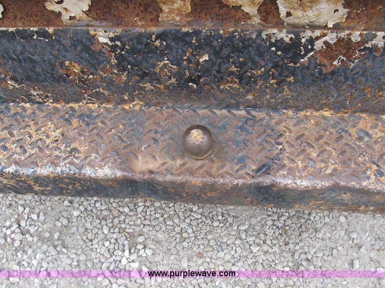 image for item B2593 1992 Chevrolet 2500 pickup truck with service bed