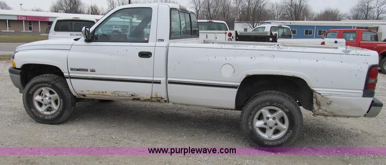 image for item B2594 1994 Dodge Ram 1500 Laramie SLT pickup truck