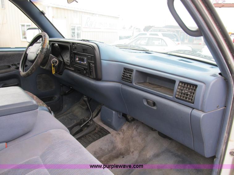 image for item B2594 1994 Dodge Ram 1500 Laramie SLT pickup truck