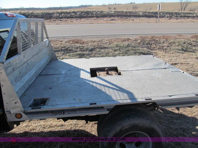 image for item B5079 2003 Chevrolet Silverado K3500 LT crew cab pickup truck