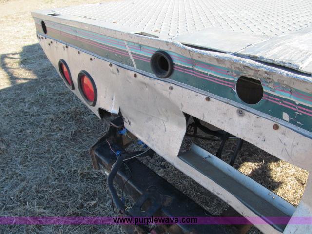 image for item B5079 2003 Chevrolet Silverado K3500 LT crew cab pickup truck