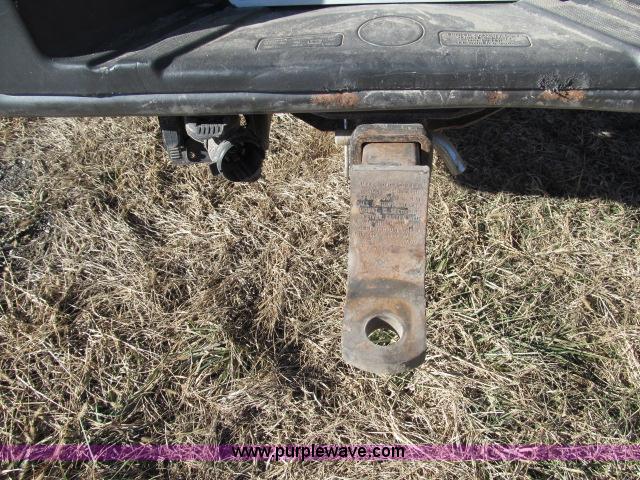 image for item B5080 2006 Ford F150 XL pickup truck