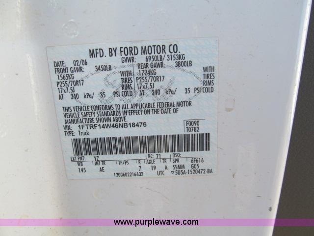 image for item B5080 2006 Ford F150 XL pickup truck