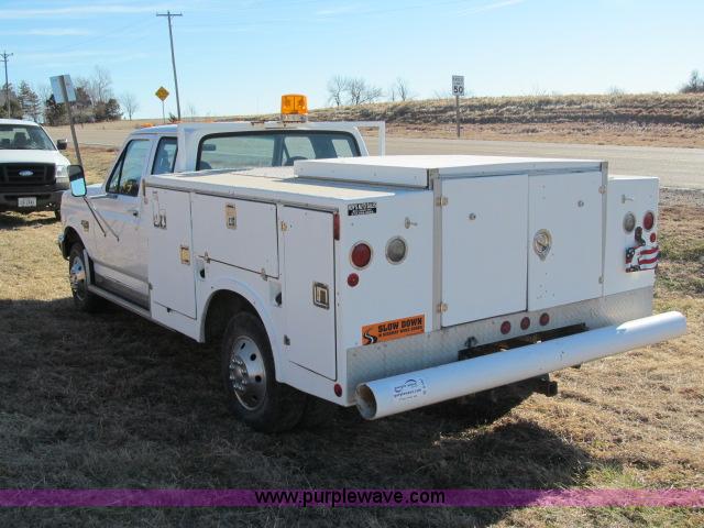 image for item B5081 1997 Ford F350 XLT SuperCab service truck