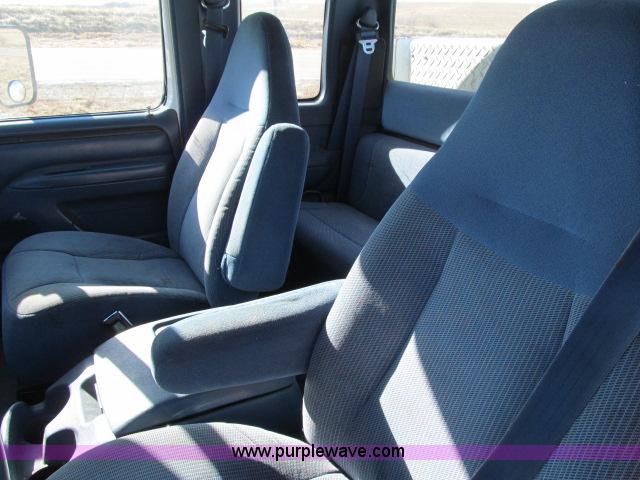 image for item B5081 1997 Ford F350 XLT SuperCab service truck