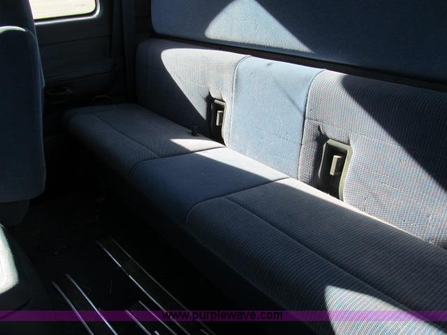 image for item B5081 1997 Ford F350 XLT SuperCab service truck