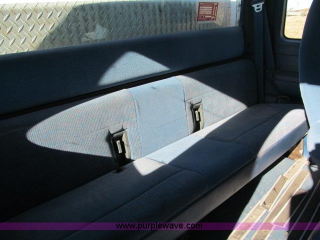 image for item B5081 1997 Ford F350 XLT SuperCab service truck