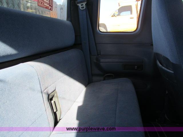 image for item B5081 1997 Ford F350 XLT SuperCab service truck