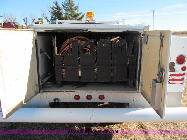 image for item B5081 1997 Ford F350 XLT SuperCab service truck