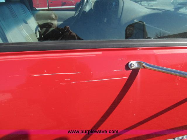 image for item B5082 1995 Chevrolet Cheyenne 3500 crew cab service truck