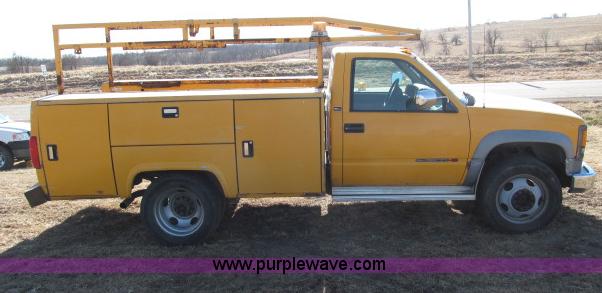 image for item B5083 1996 GMC Sierra 3500HD SL service truck