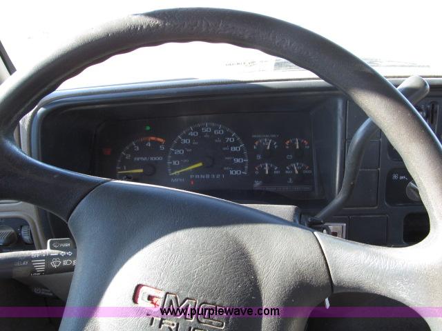 image for item B5083 1996 GMC Sierra 3500HD SL service truck