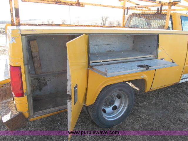 image for item B5083 1996 GMC Sierra 3500HD SL service truck