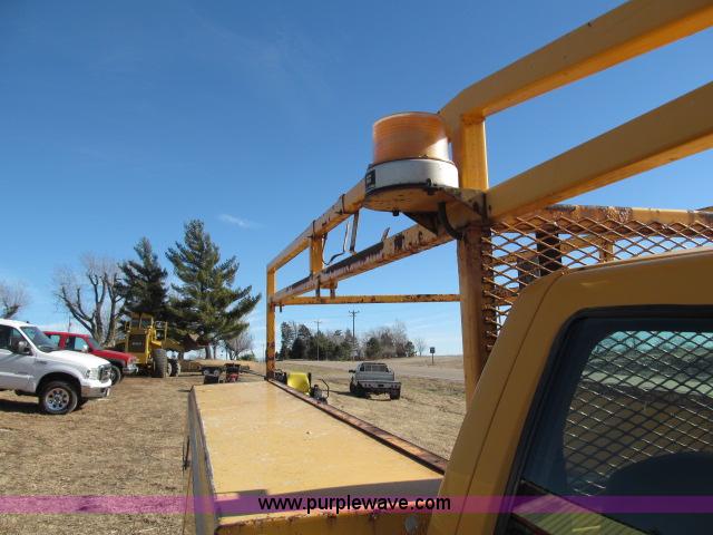 image for item B5083 1996 GMC Sierra 3500HD SL service truck