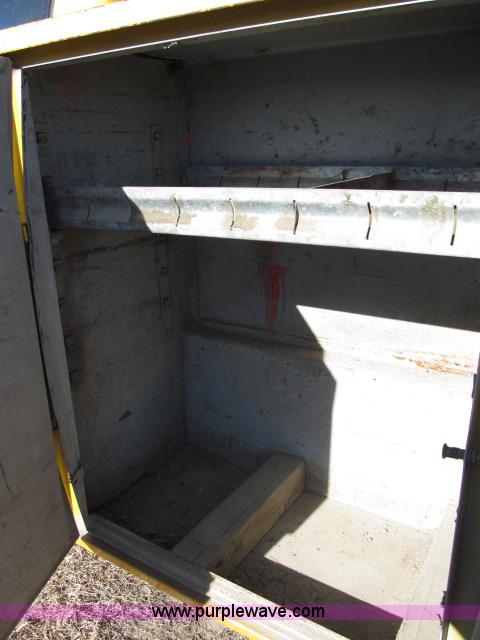 image for item B5083 1996 GMC Sierra 3500HD SL service truck