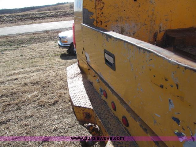 image for item B5083 1996 GMC Sierra 3500HD SL service truck