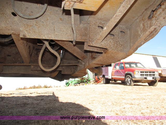 image for item B5083 1996 GMC Sierra 3500HD SL service truck