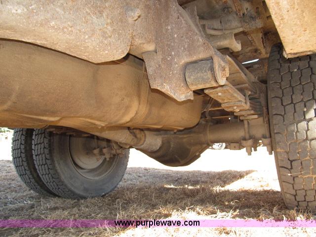 image for item B5083 1996 GMC Sierra 3500HD SL service truck